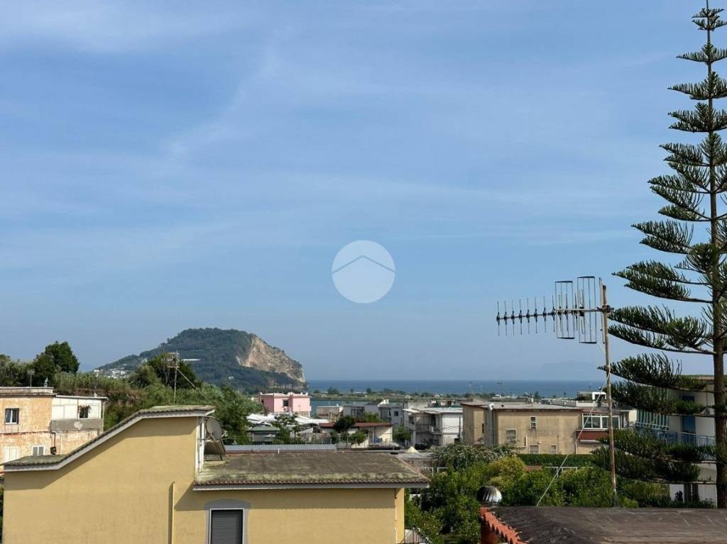 appartamento in vendita a Bacoli in zona Cappella