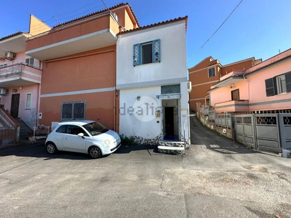 appartamento in vendita a Bacoli in zona Miliscola