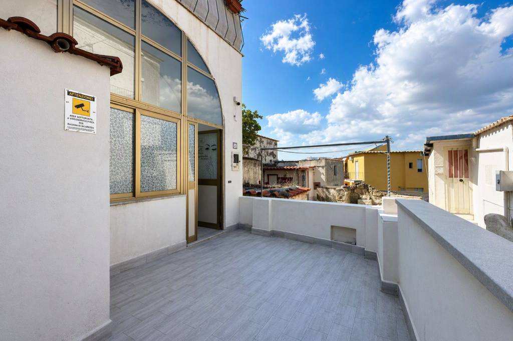 appartamento in vendita a Bacoli in zona Miliscola