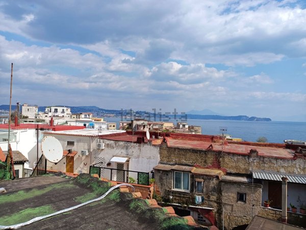 appartamento in vendita a Bacoli in zona Miliscola