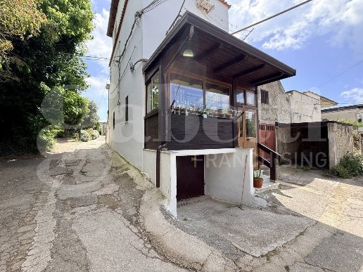 appartamento in vendita a Bacoli in zona Cuma
