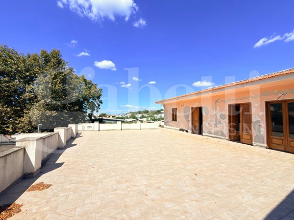 appartamento in vendita a Bacoli in zona Torregaveta