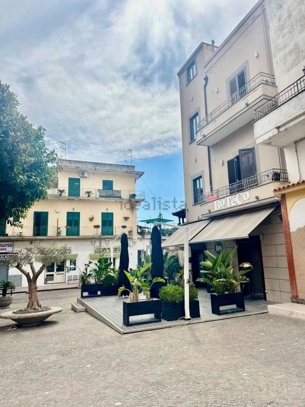 appartamento in vendita a Bacoli in zona Miliscola