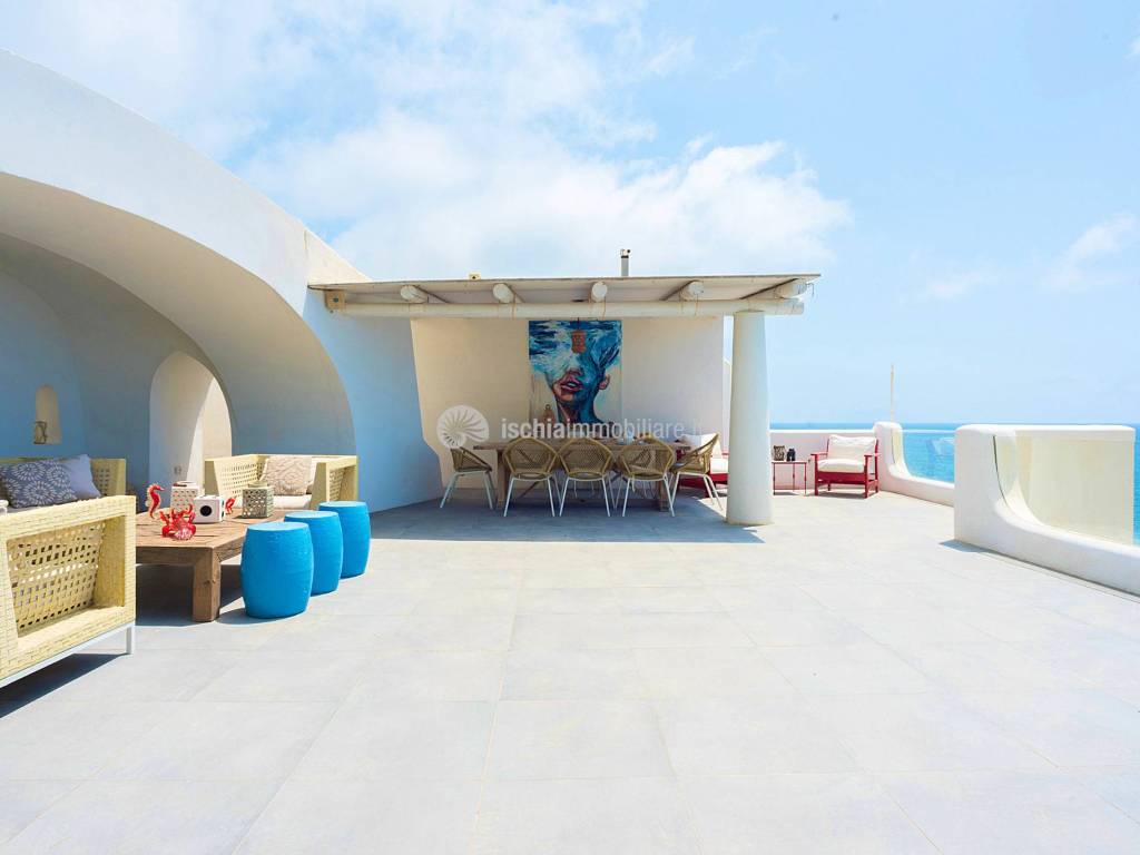 casa indipendente in vendita a Barano d'Ischia