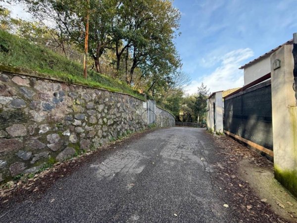 casa indipendente in vendita a Barano d'Ischia