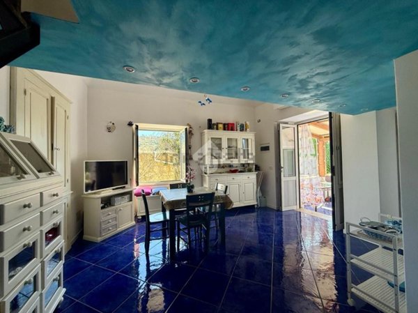 appartamento in vendita a Barano d'Ischia