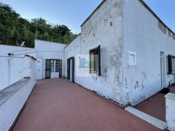 appartamento in vendita a Barano d'Ischia