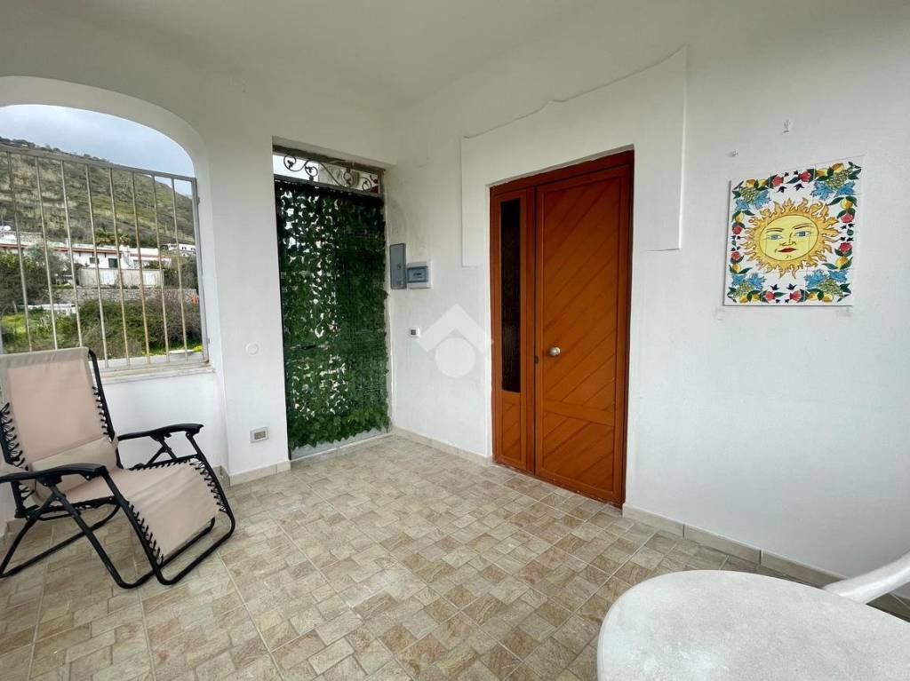 appartamento in vendita a Barano d'Ischia