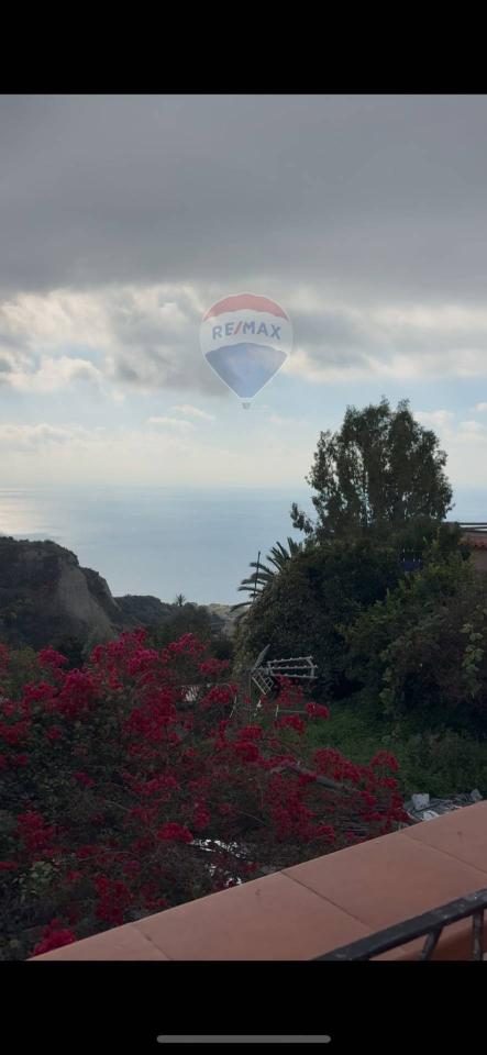 casa indipendente in vendita a Barano d'Ischia