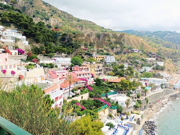 appartamento in vendita a Barano d'Ischia