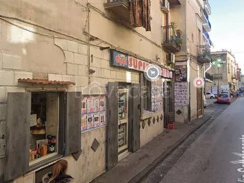 negozio in vendita a Boscoreale in zona Chiesa della Giuliana