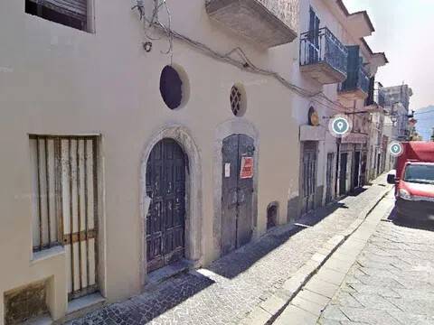 negozio in vendita a Boscoreale in zona Chiesa della Giuliana