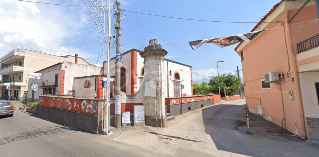 locale commerciale in vendita a Boscoreale in zona Passanti