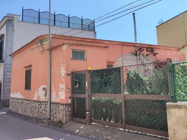 casa indipendente in vendita a Boscoreale in zona Chiesa della Giuliana