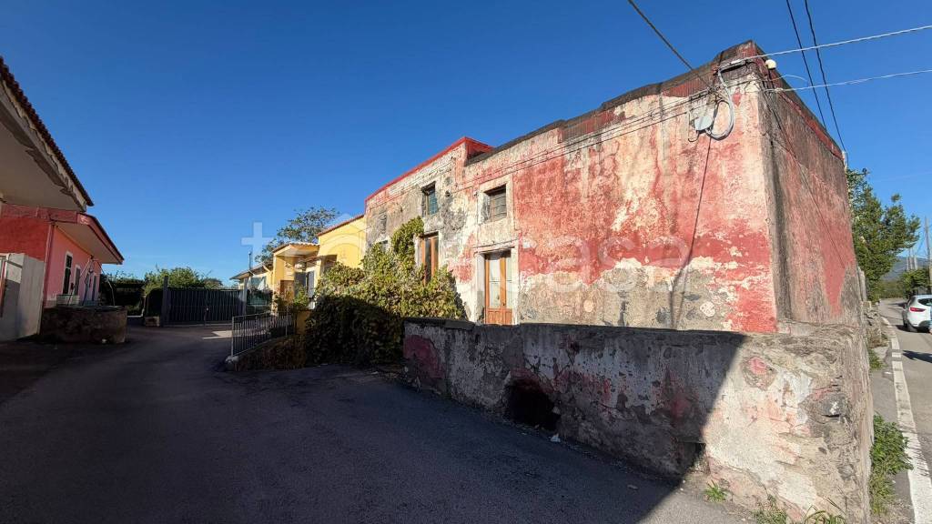 casa indipendente in vendita a Boscoreale in zona Passanti