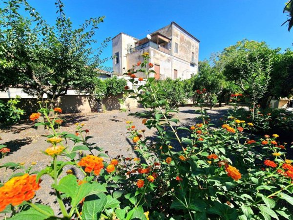 casa indipendente in vendita a Boscotrecase