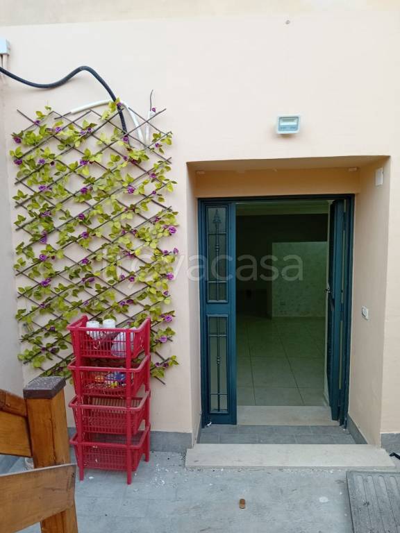 locale commerciale in vendita a Boscotrecase