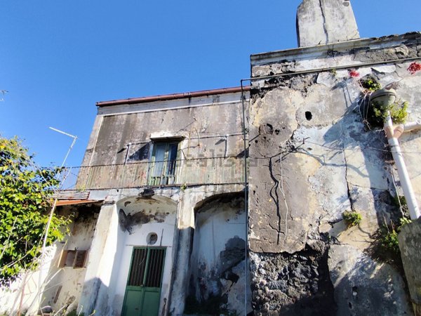 casale in vendita a Boscotrecase