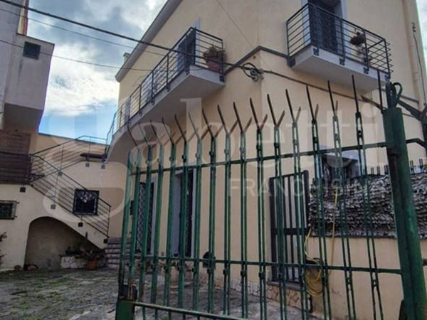 casa indipendente in vendita a Boscotrecase