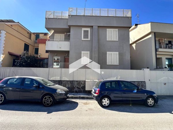 casa indipendente in vendita a Brusciano