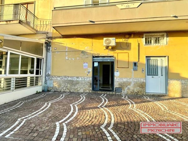 trivano in vendita a Brusciano