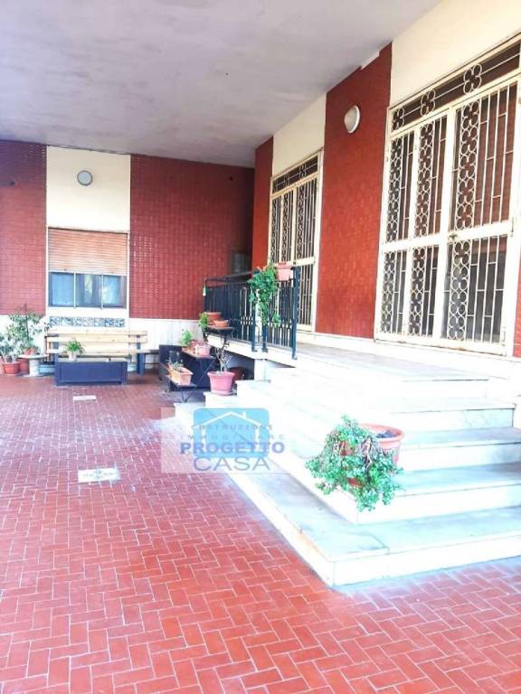 casa indipendente in vendita a Brusciano in zona De Ruggiero