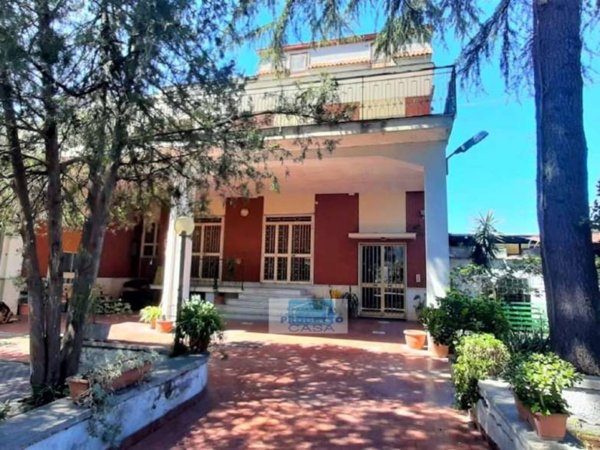 casa indipendente in vendita a Brusciano in zona De Ruggiero
