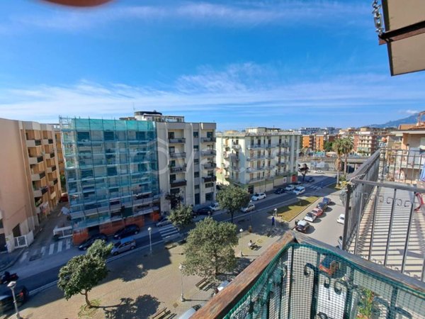 appartamento in vendita a Brusciano in zona Pastena