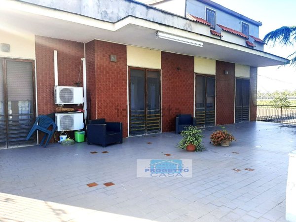 casa indipendente in vendita a Brusciano