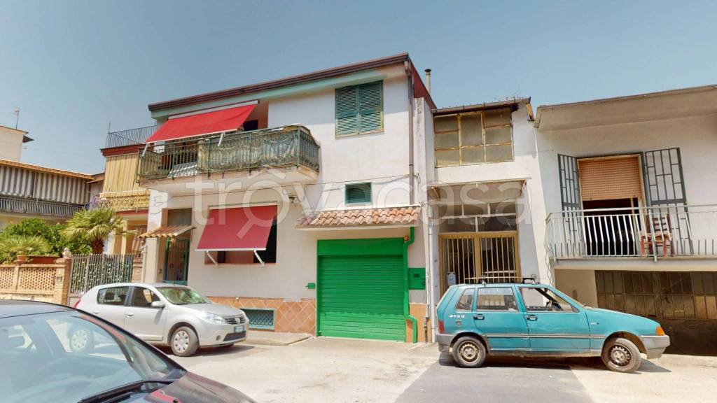 casa indipendente in vendita a Brusciano