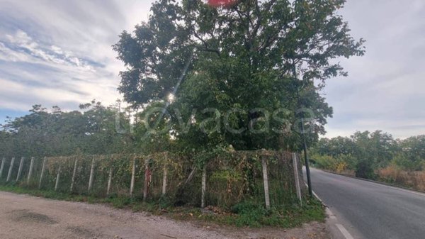 terreno edificabile in vendita a Brusciano