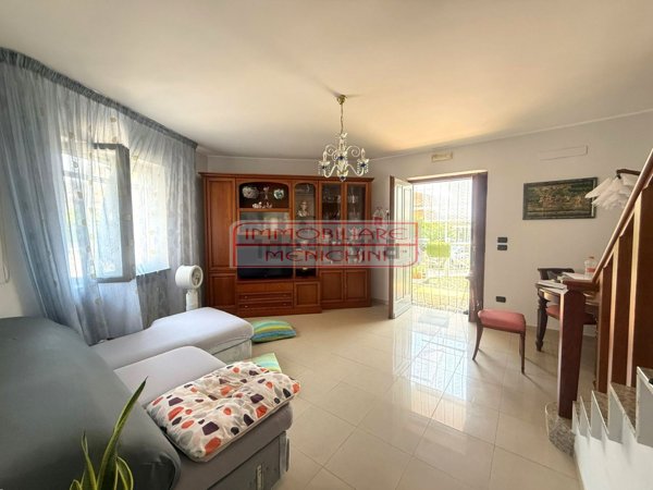 casa indipendente in vendita a Brusciano