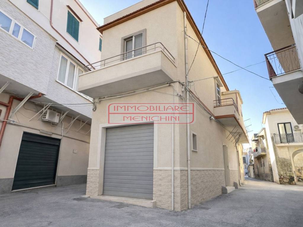 casa indipendente in vendita a Brusciano