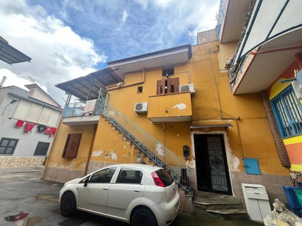 casa indipendente in vendita a Brusciano