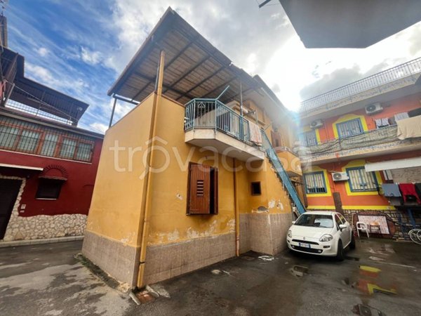 casa indipendente in vendita a Brusciano