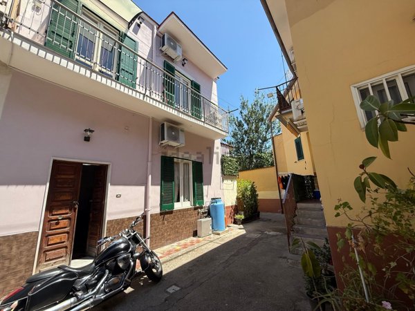 appartamento in vendita a Brusciano in zona De Ruggiero