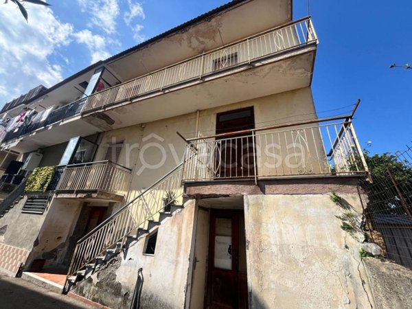 casa indipendente in vendita a Brusciano in zona De Ruggiero