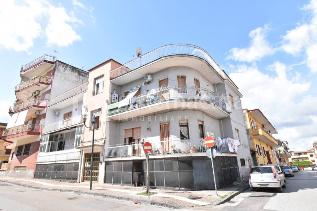 appartamento in vendita a Brusciano in zona De Ruggiero