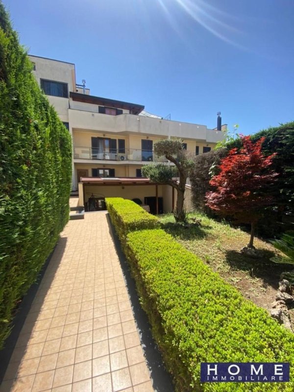 casa indipendente in vendita a Caivano