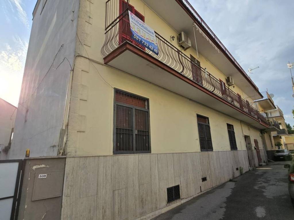 intera palazzina in vendita a Caivano