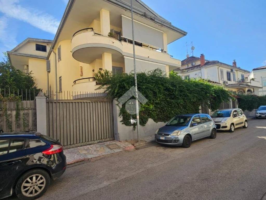 appartamento in vendita a Caivano