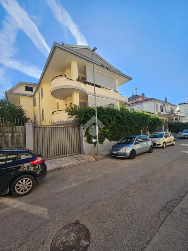 appartamento in vendita a Caivano