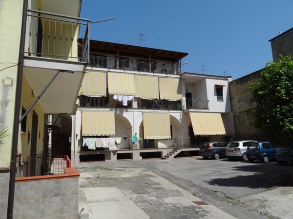 appartamento in vendita a Caivano