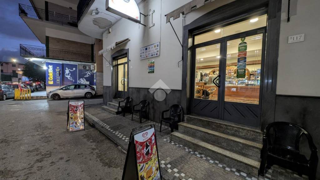 negozio in vendita a Caivano