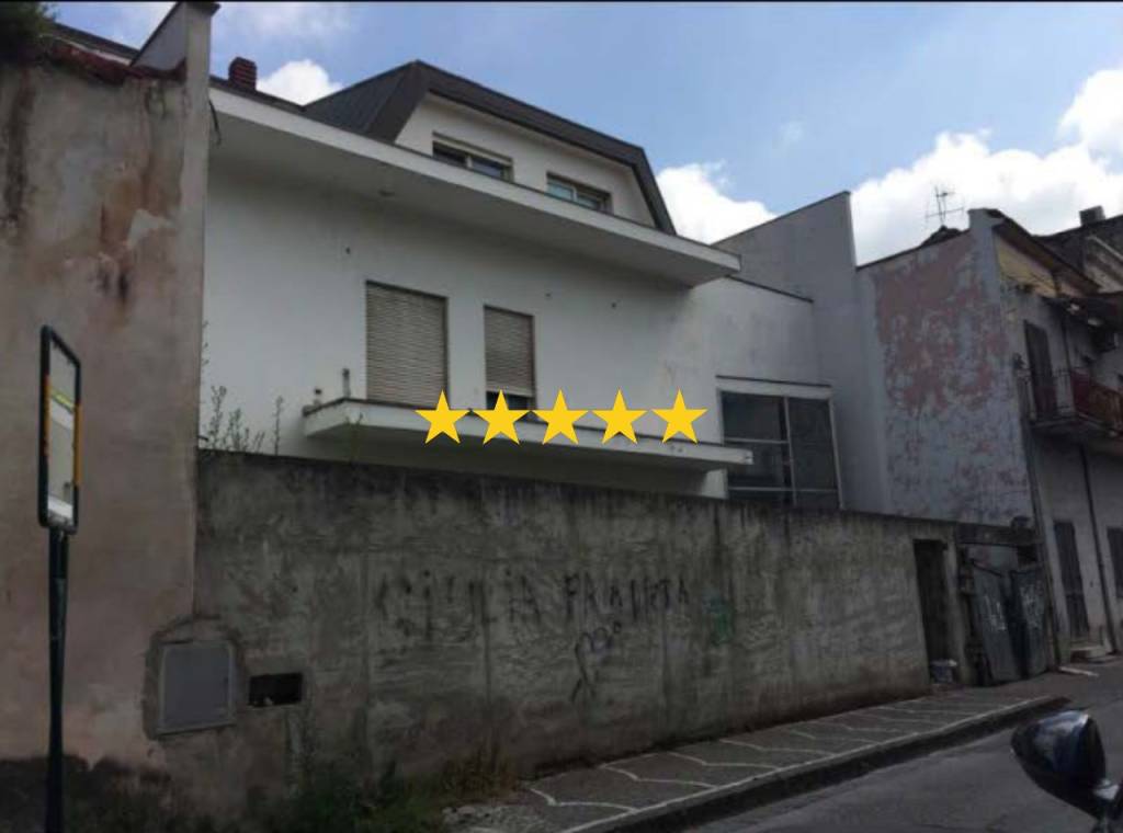 villa in vendita a Caivano