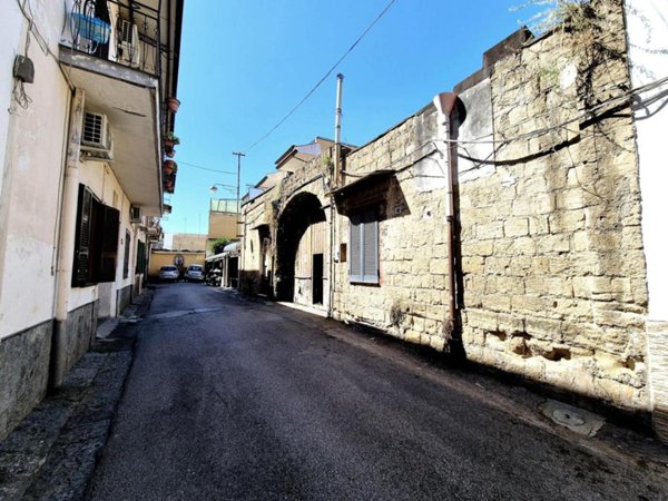 casa indipendente in vendita a Caivano
