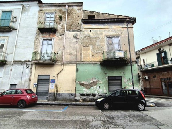 casa indipendente in vendita a Caivano