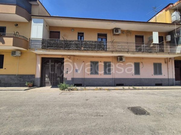 casa indipendente in vendita a Caivano
