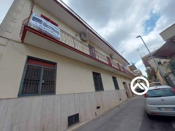 intera palazzina in vendita a Caivano