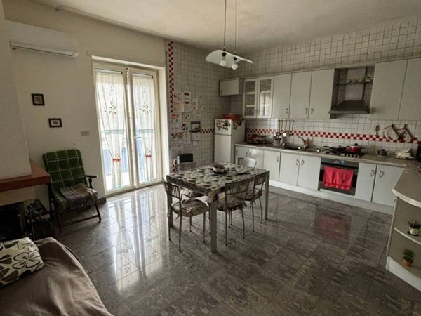 appartamento in vendita a Caivano